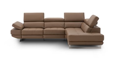 J&M Furniture Annalaise Sectional