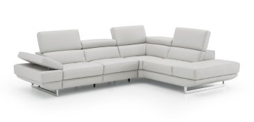 J&M Furniture Annalaise Sectional