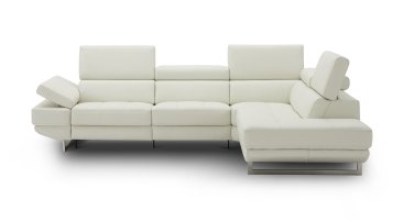 J&M Furniture Annalaise Sectional