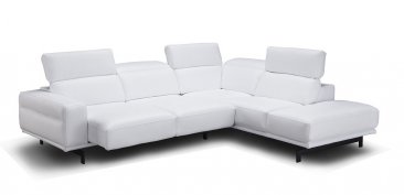 J&M Furniture Davenport Sectional