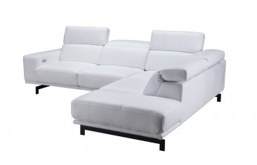 J&M Furniture Davenport Sectional