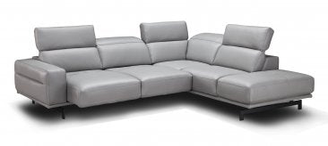 J&M Furniture Davenport Sectional