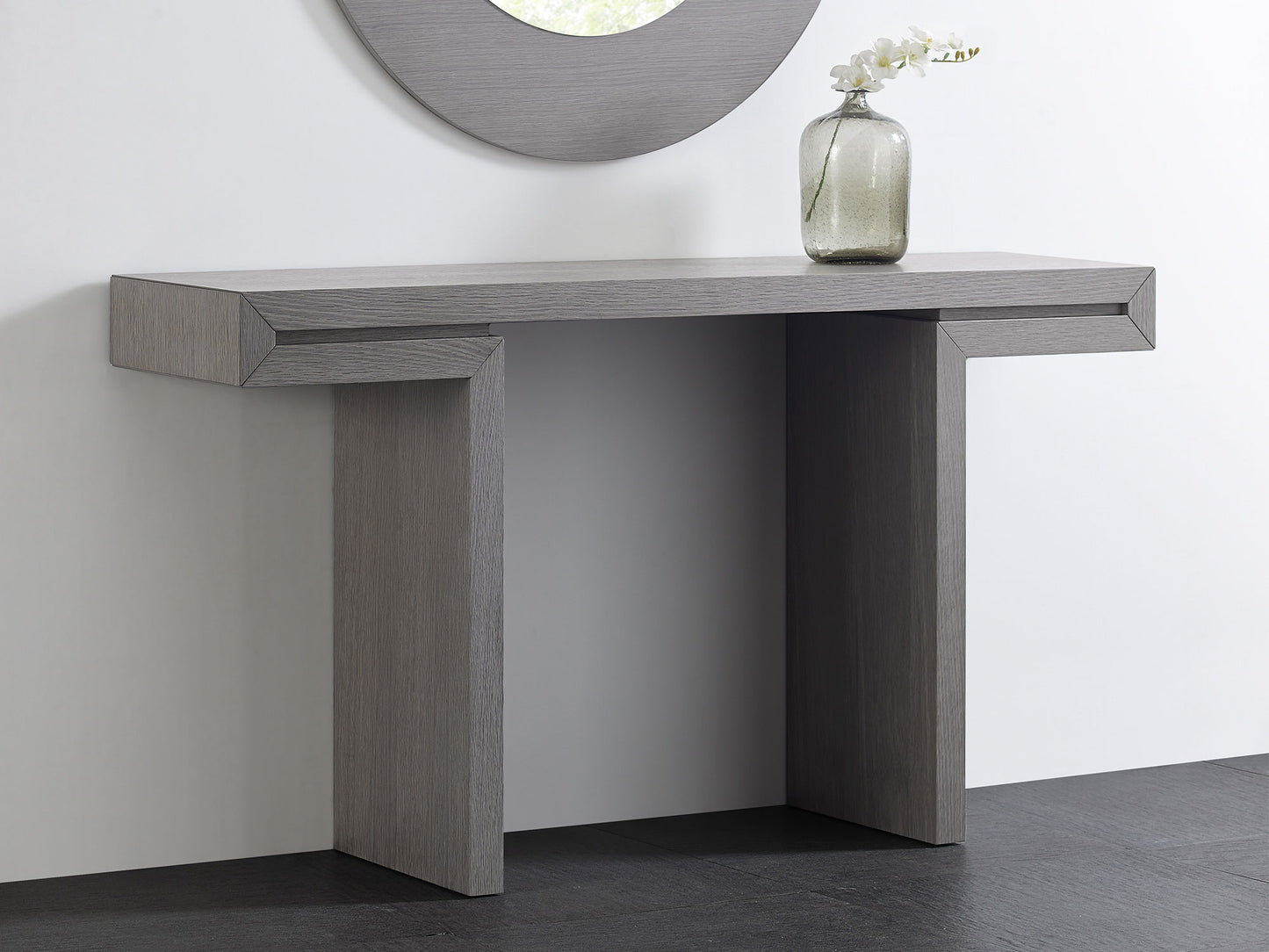 Whiteline Delaney Console CO1408