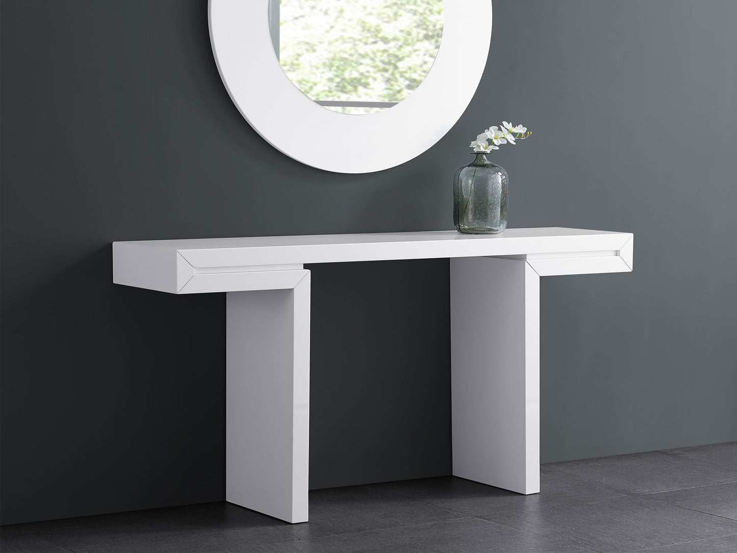 Whiteline Delaney Console CO1408